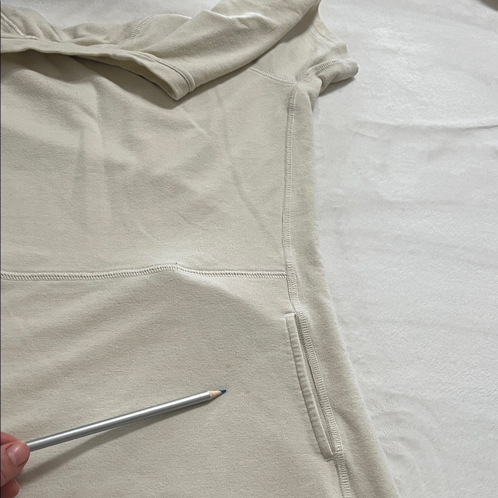 The North Face Cream Knit Top - Picture 9 of 10